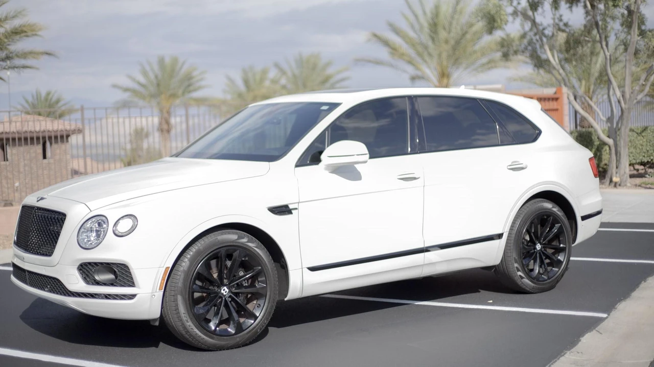 2018 Bentley Bentayga - Image 3 of 31