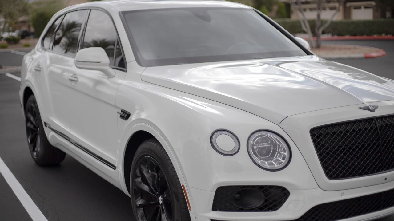 2018 Bentley Bentayga - Image 18 of 31