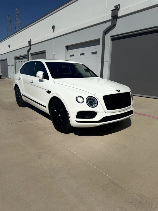 2018 Bentley Bentayga - Image 4 of 31