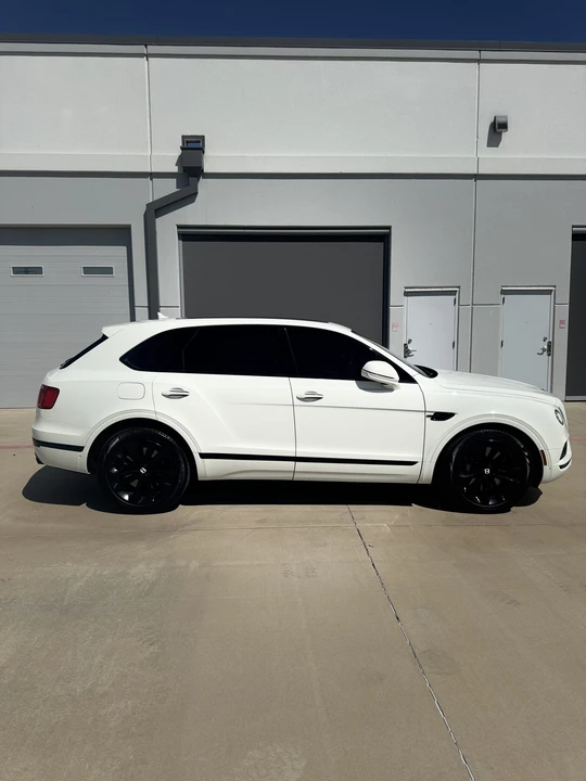 2018 Bentley Bentayga - Image 5 of 31