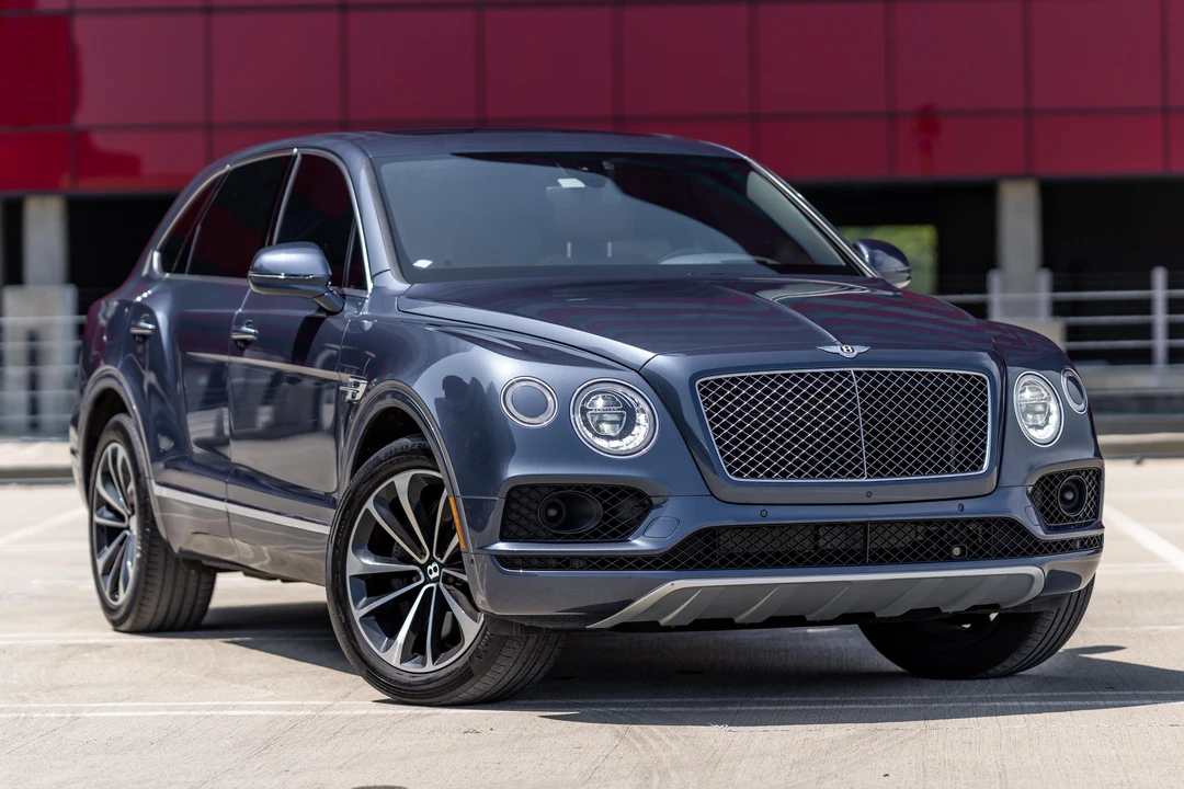 2018 Bentley Bentayga - Image 8 of 31
