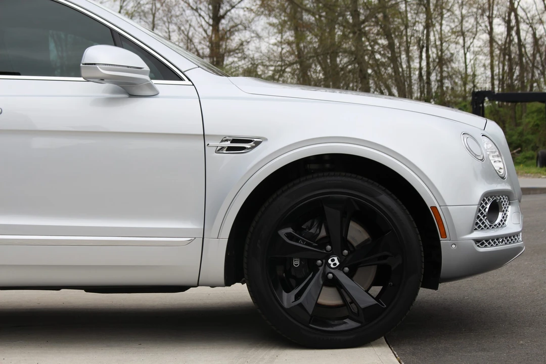 2018 Bentley Bentayga - Image 31 of 31