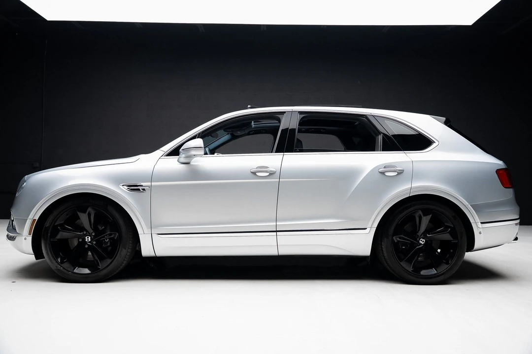 2018 Bentley Bentayga - Image 16 of 21