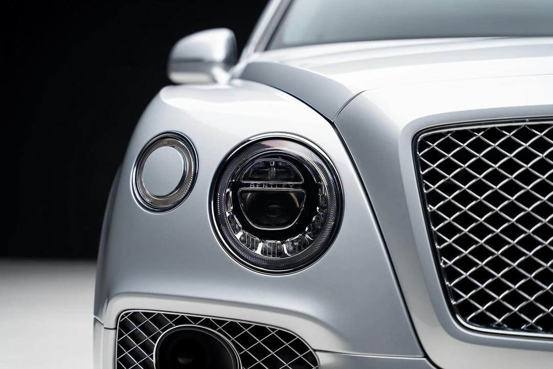2018 Bentley Bentayga - Image 8 of 21