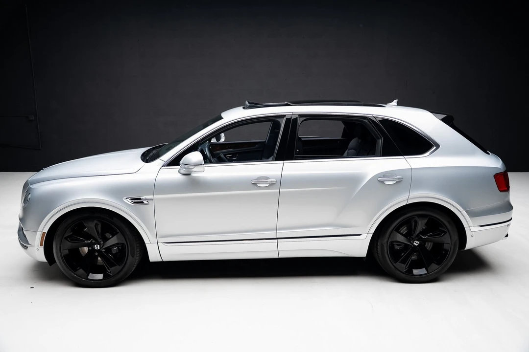 2018 Bentley Bentayga - Image 15 of 21