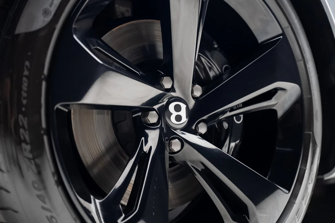 2018 Bentley Bentayga - Image 21 of 21