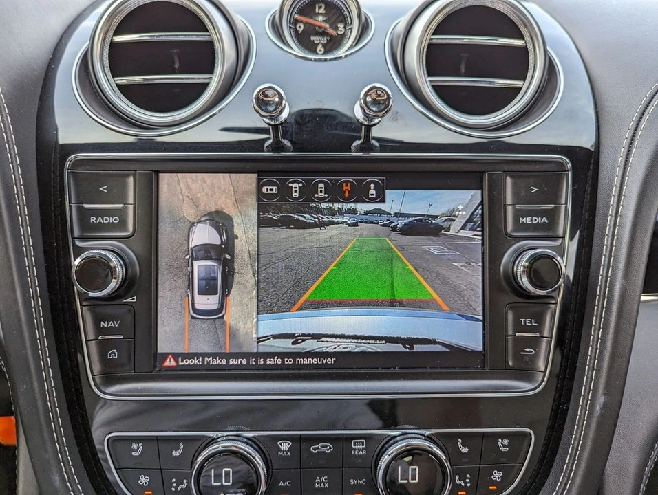 2018 Bentley Bentayga - Image 23 of 31