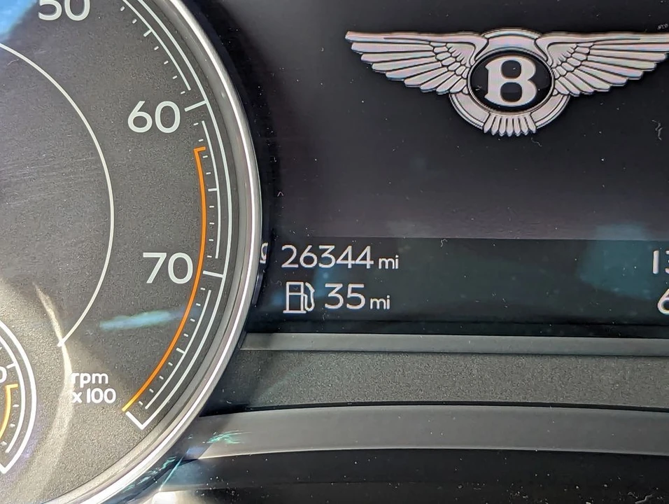 2018 Bentley Bentayga - Image 19 of 31