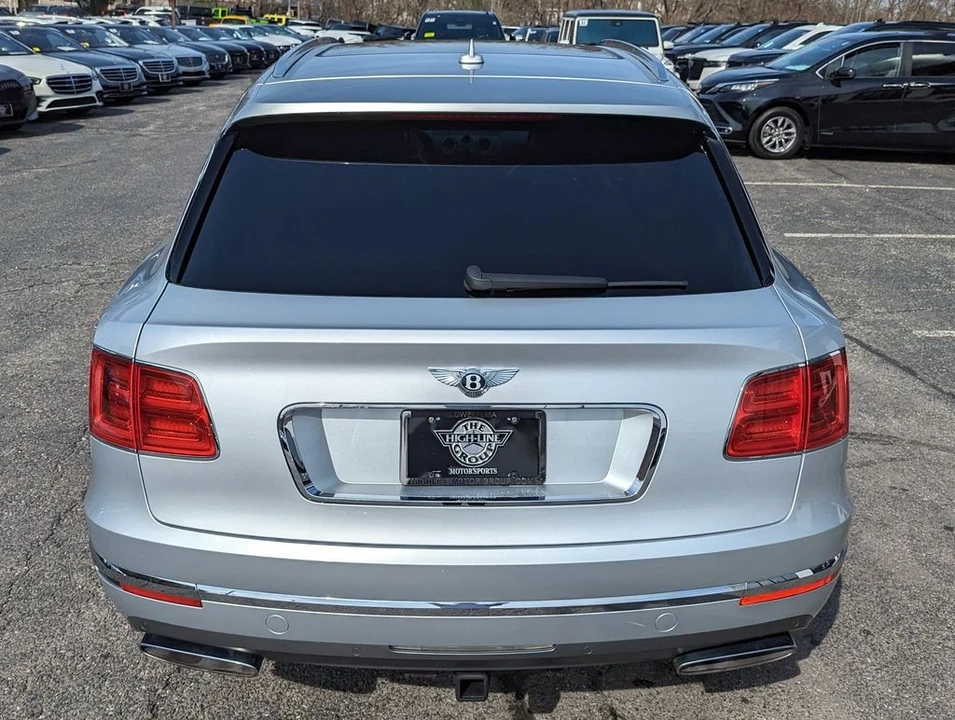 2018 Bentley Bentayga - Image 8 of 31