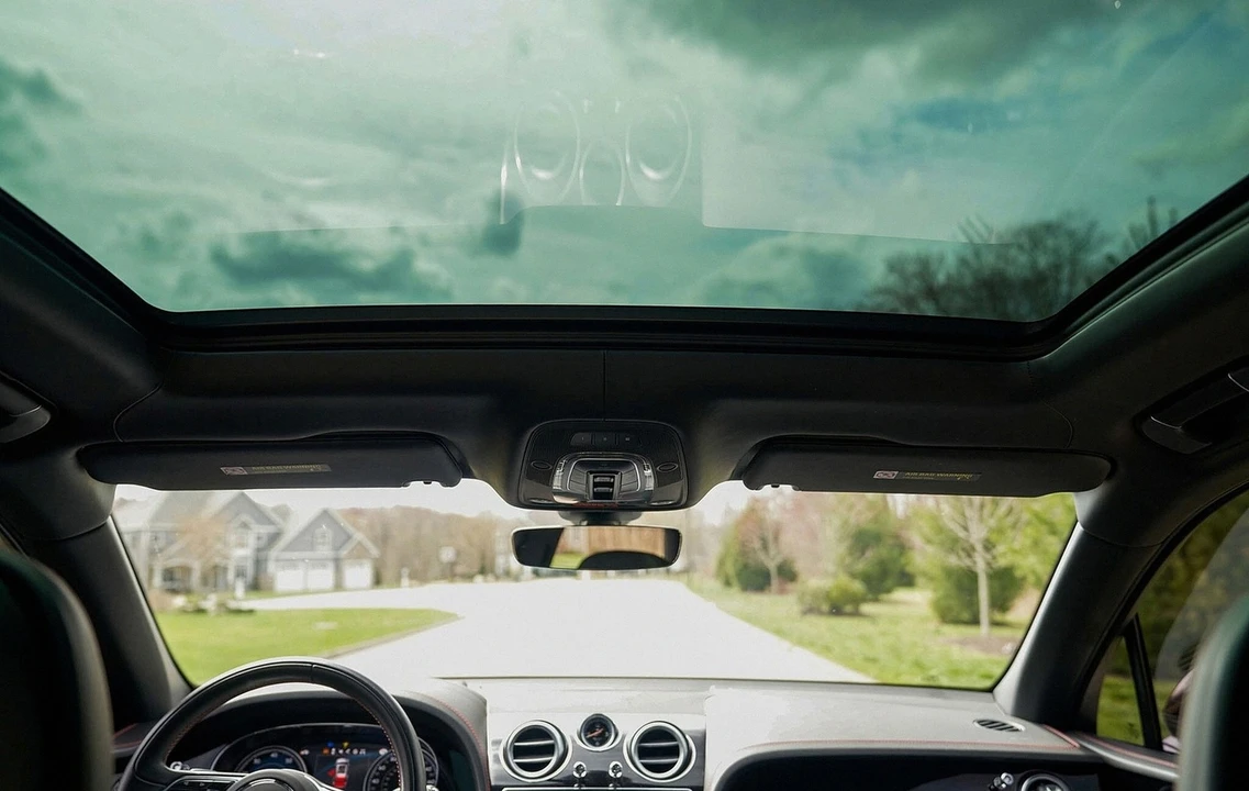2018 Bentley Bentayga - Image 20 of 26