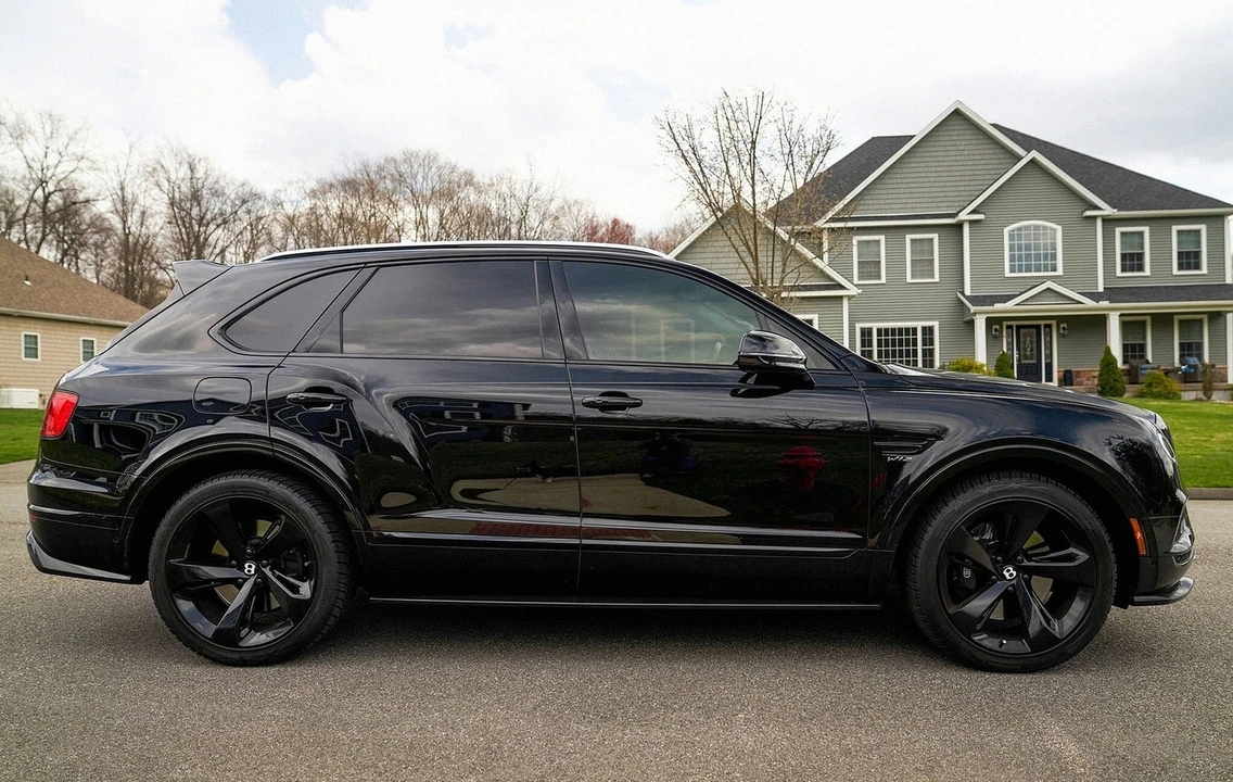 2018 Bentley Bentayga - Image 6 of 26