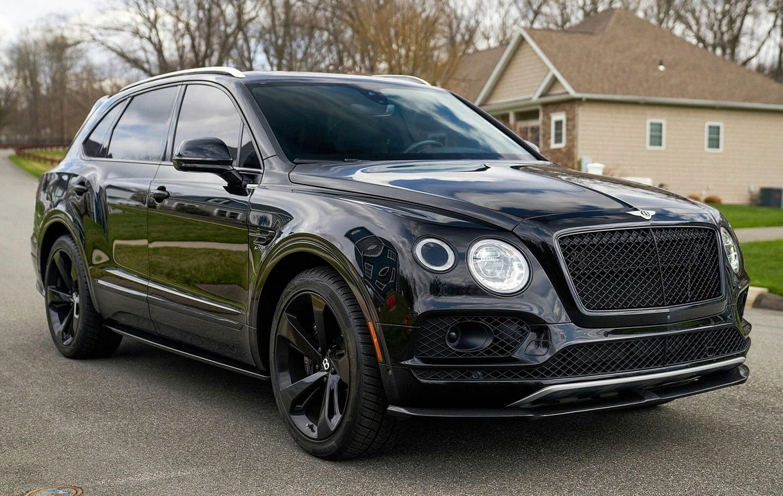 2018 Bentley Bentayga - Image 7 of 26
