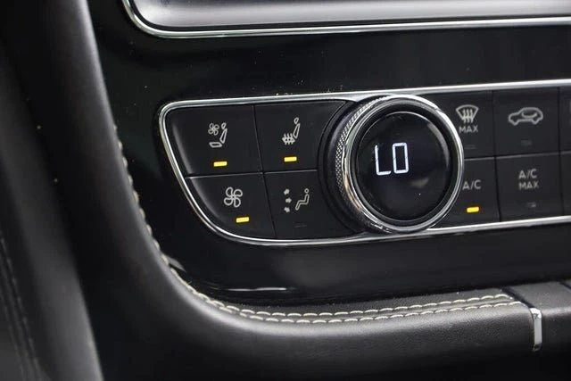 2018 Bentley Bentayga - Image 8 of 20