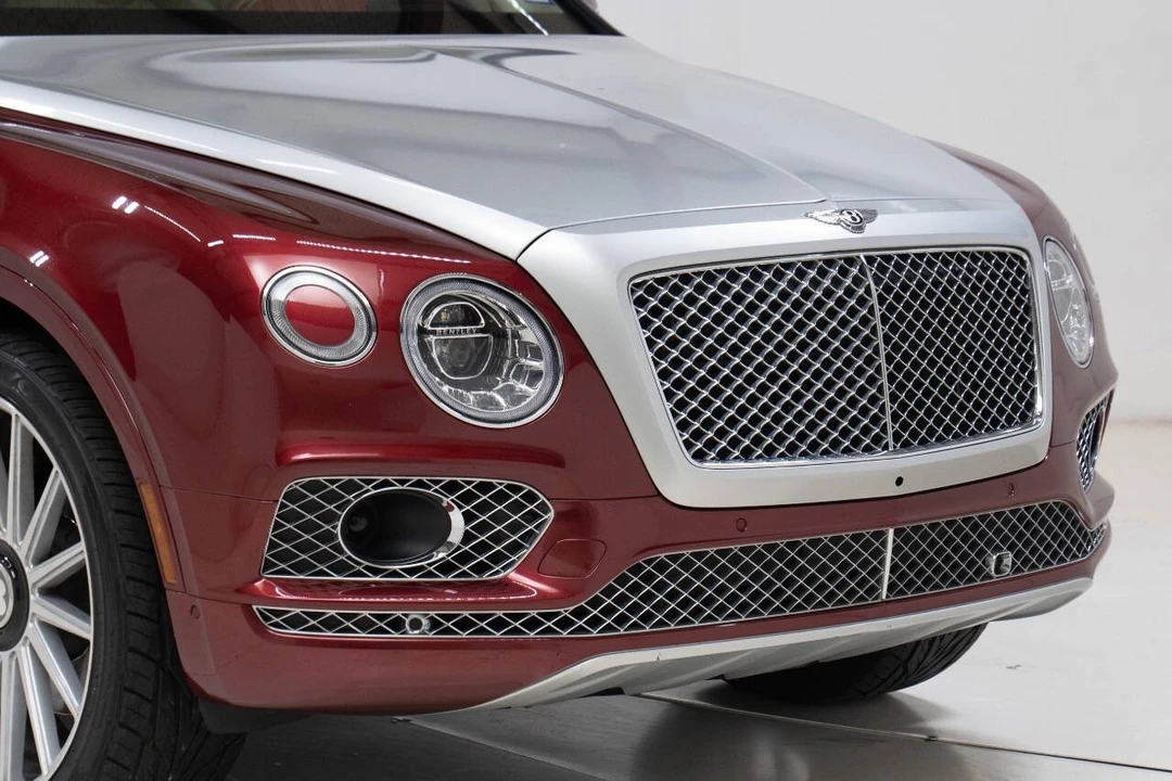 2018 Bentley Bentayga - Image 9 of 12