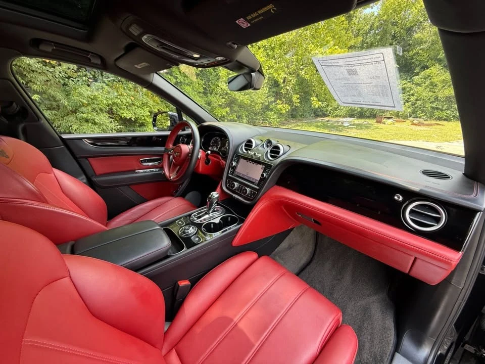 2018 Bentley Bentayga - Image 13 of 20