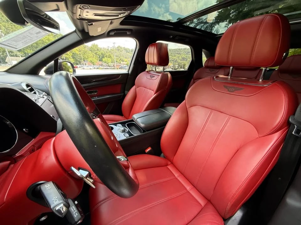 2018 Bentley Bentayga - Image 7 of 20