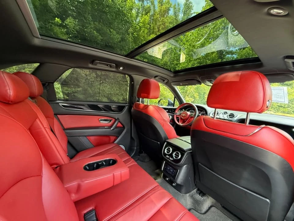 2018 Bentley Bentayga - Image 19 of 20