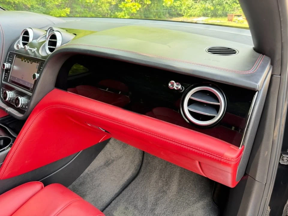 2018 Bentley Bentayga - Image 10 of 20