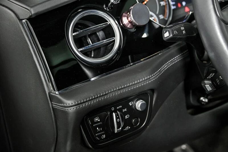 2018 Bentley Bentayga - Image 22 of 31
