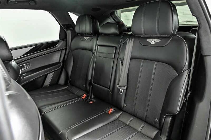 2018 Bentley Bentayga - Image 19 of 31