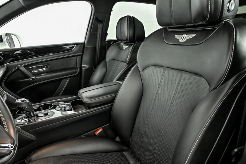 2018 Bentley Bentayga - Image 17 of 31