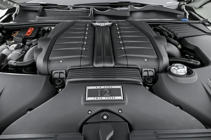 2018 Bentley Bentayga - Image 16 of 21