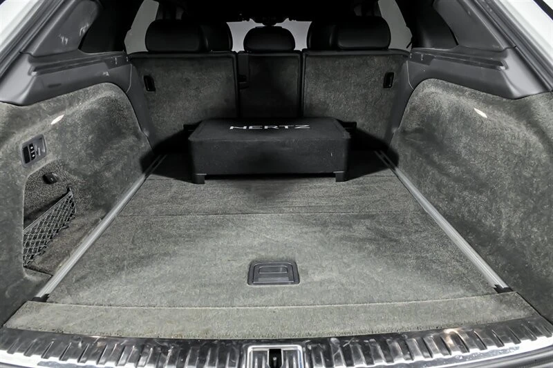 2018 Bentley Bentayga - Image 15 of 21