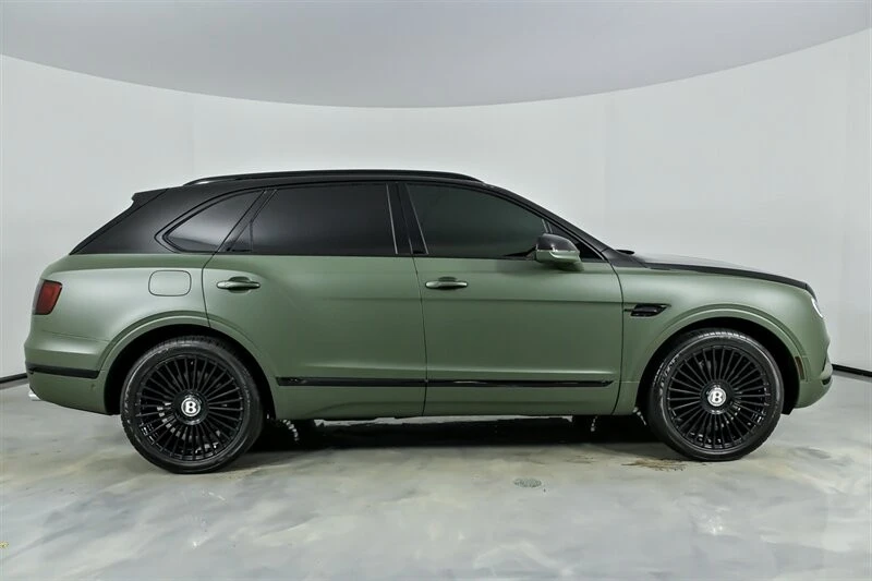 2018 Bentley Bentayga - Image 13 of 21