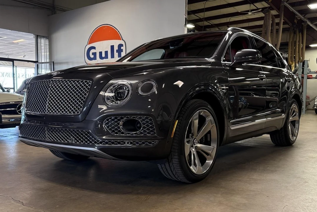 2018 Bentley Bentayga - Image 18 of 21