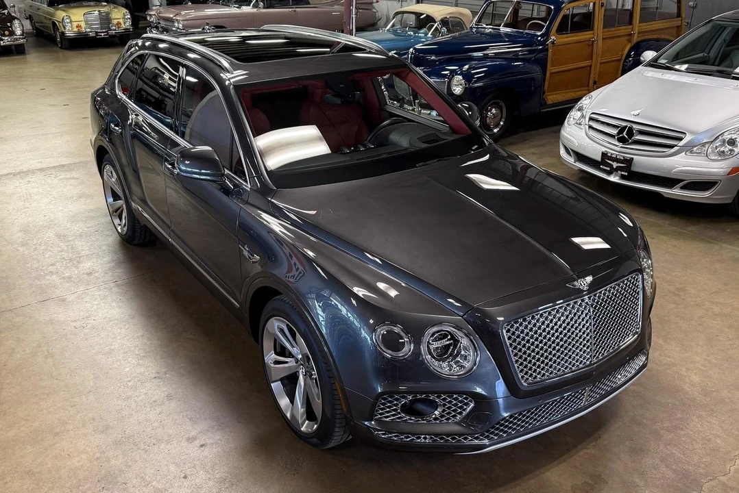 2018 Bentley Bentayga - Image 15 of 21