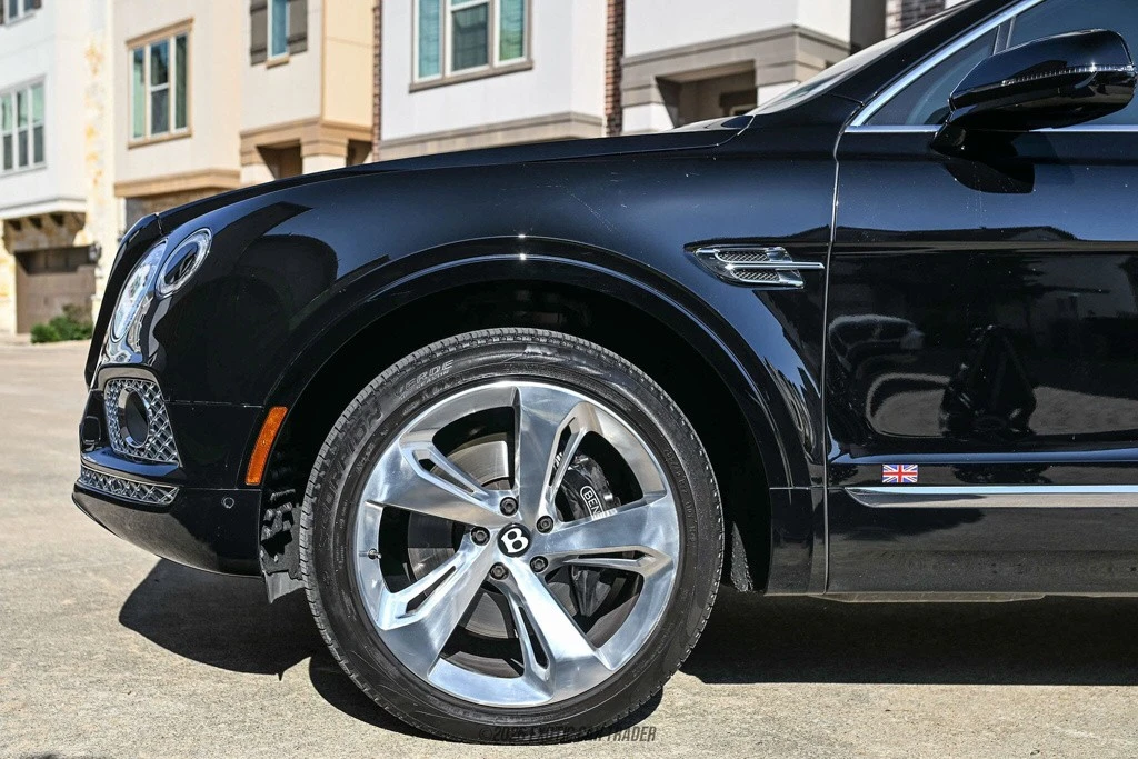 2018 Bentley Bentayga - Image 4 of 12