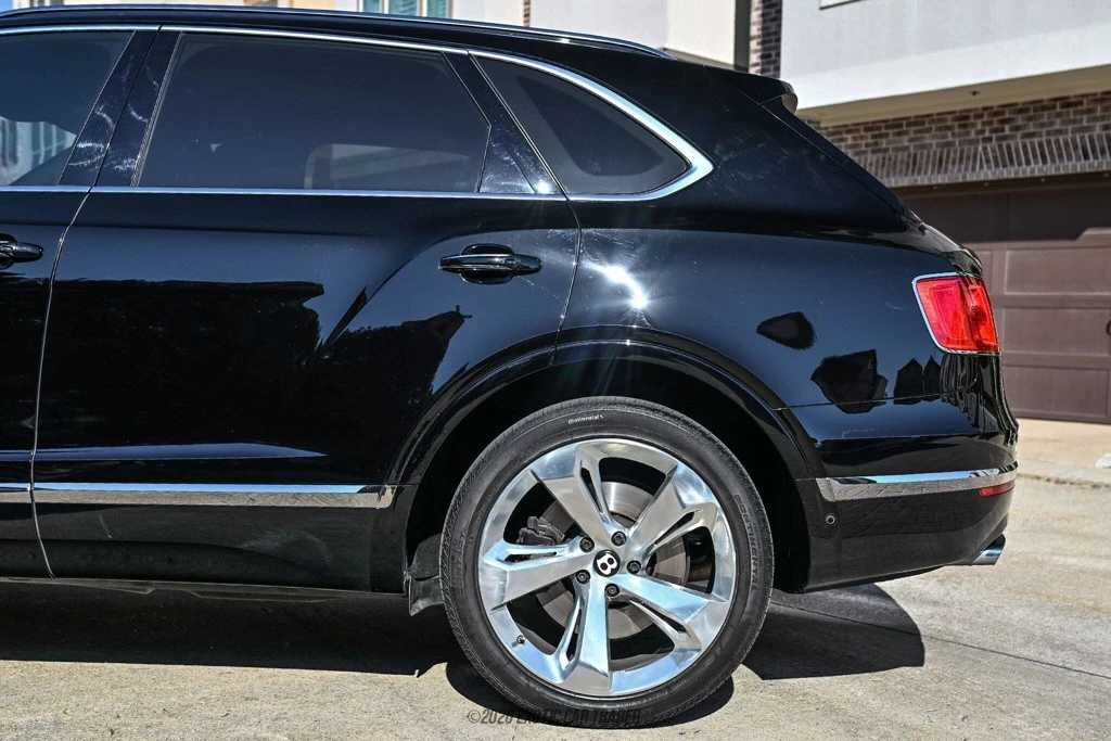 2018 Bentley Bentayga - Image 5 of 12