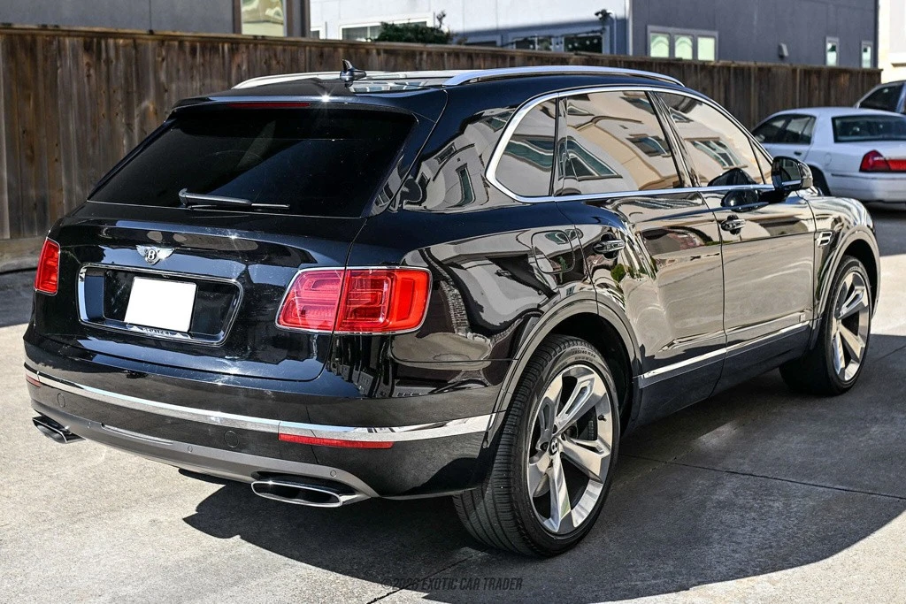 2018 Bentley Bentayga - Image 8 of 12