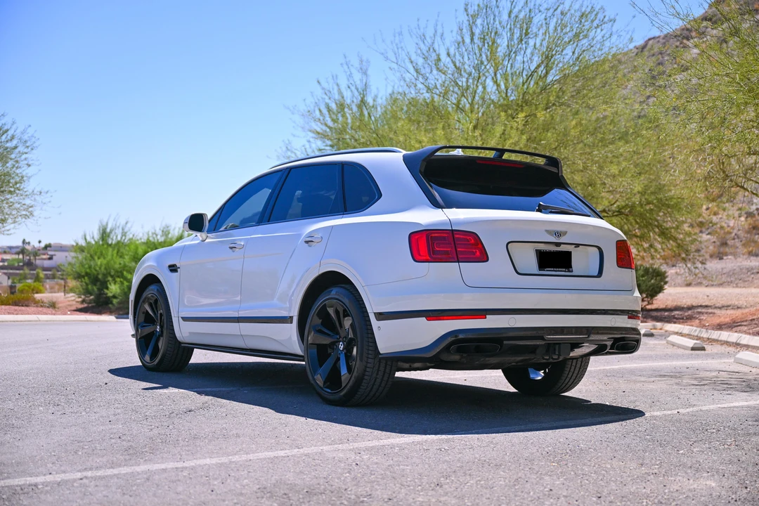 2018 Bentley Bentayga - Image 7 of 7