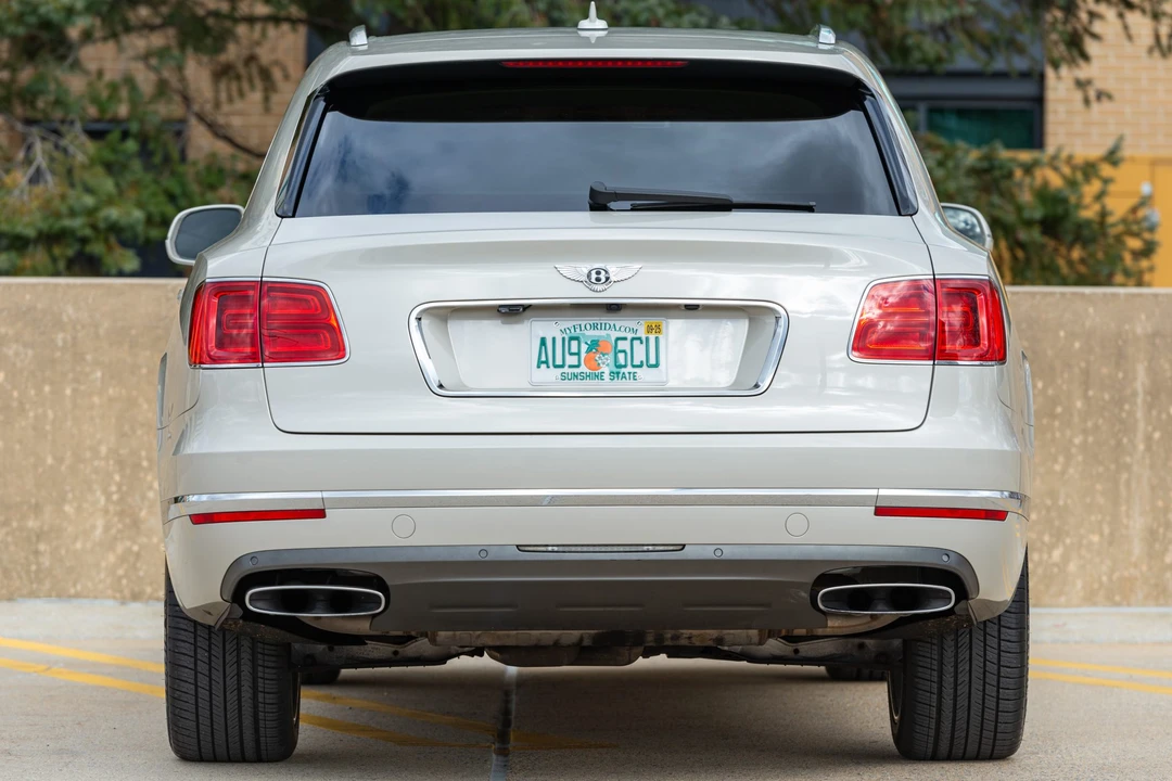 2018 Bentley Bentayga - Image 5 of 31