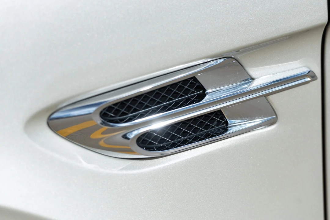 2018 Bentley Bentayga - Image 24 of 31