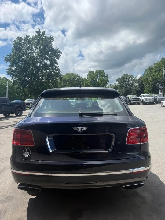 2018 Bentley Bentayga - Image 5 of 16