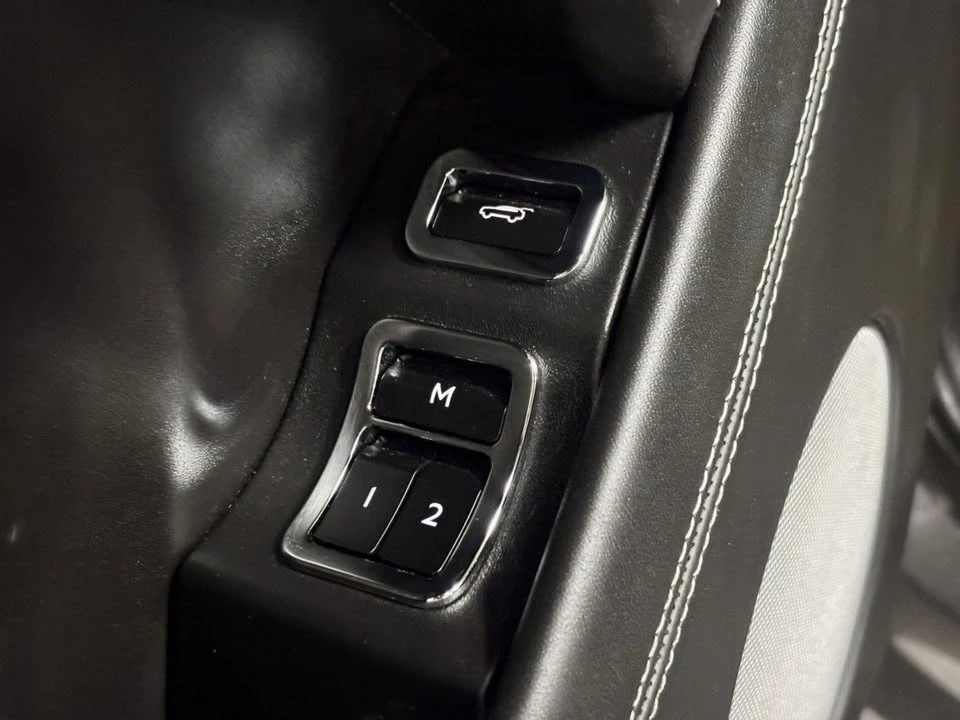 2018 Bentley Bentayga - Image 15 of 20