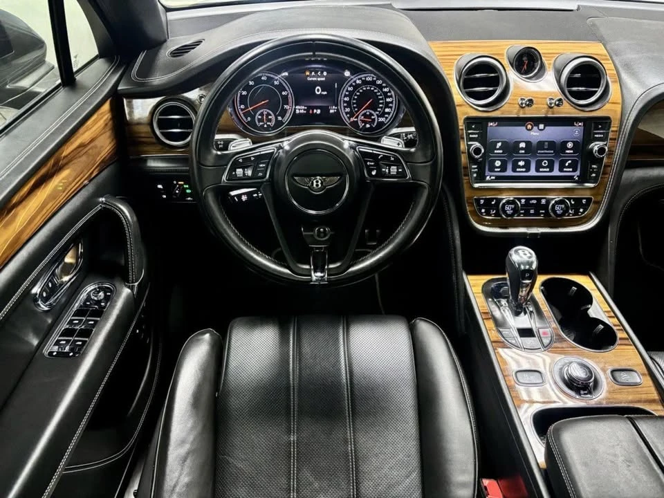 2018 Bentley Bentayga - Image 2 of 20