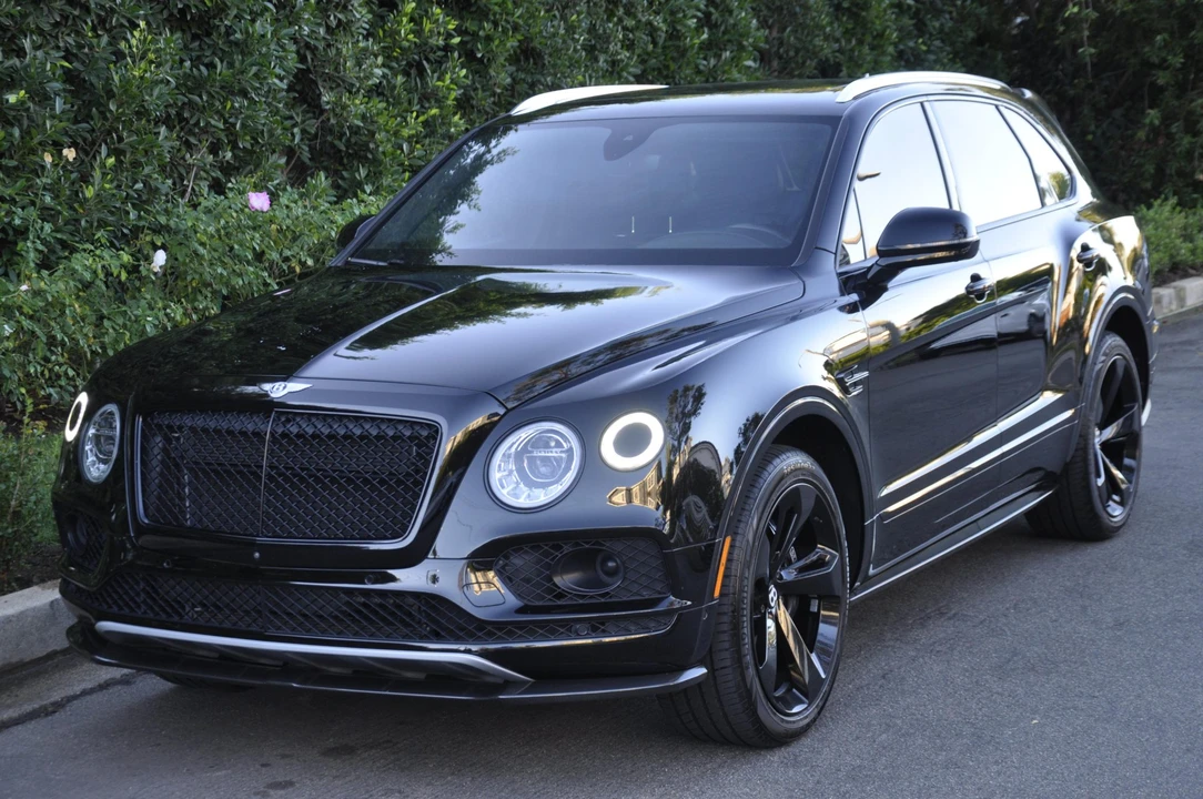 2018 Bentley Bentayga - Image 2 of 31