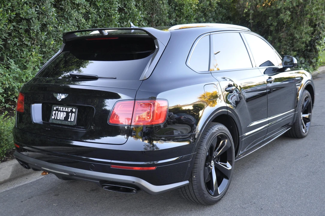 2018 Bentley Bentayga - Image 17 of 31