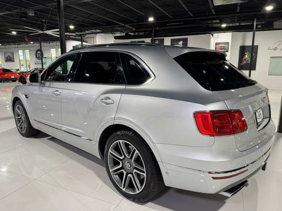 2018 Bentley Bentayga - Image 5 of 12