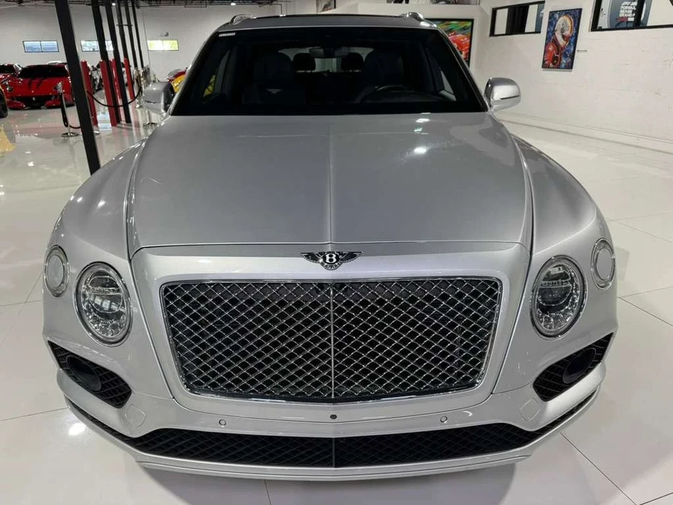 2018 Bentley Bentayga - Image 2 of 12