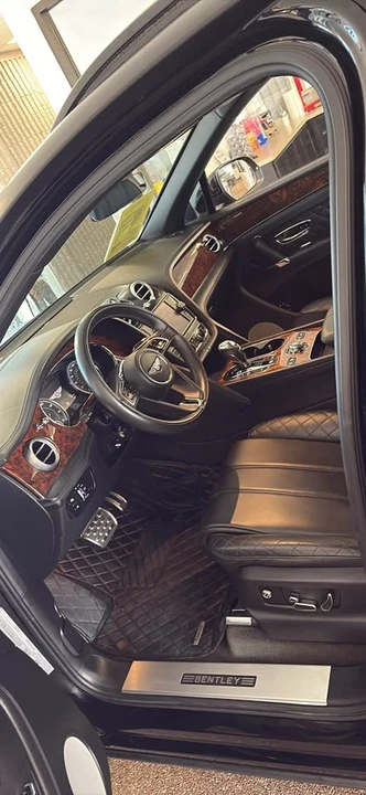 2018 Bentley Bentayga - Image 4 of 7