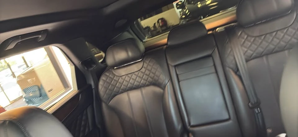 2018 Bentley Bentayga - Image 6 of 7