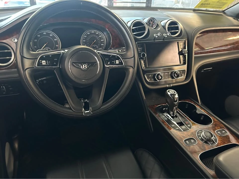 2018 Bentley Bentayga - Image 4 of 6