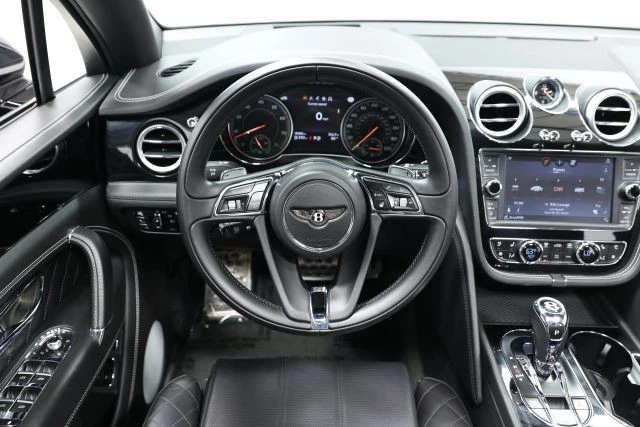 2018 Bentley Bentayga - Image 27 of 31