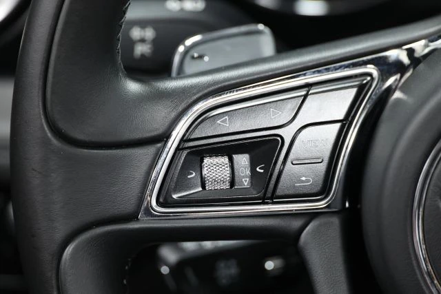 2018 Bentley Bentayga - Image 29 of 31