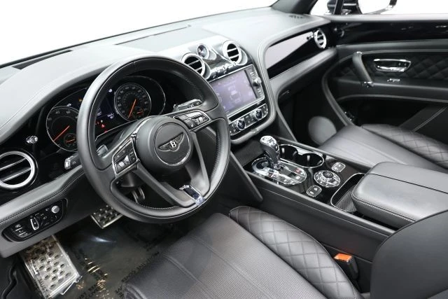 2018 Bentley Bentayga - Image 2 of 31