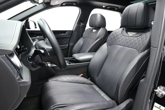 2018 Bentley Bentayga - Image 17 of 31